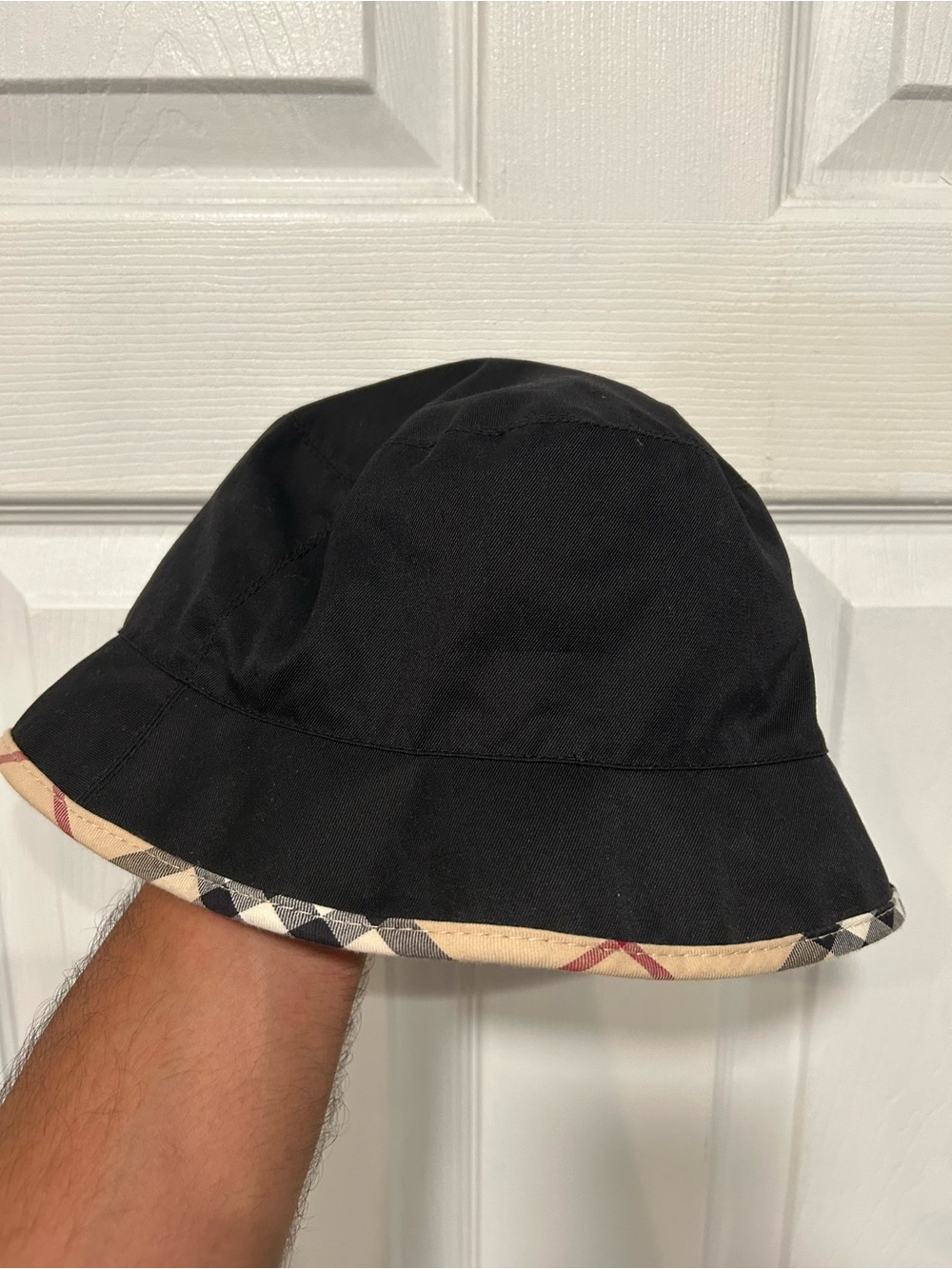 Auth Burberry London Black Bucket Waterproof Rain Hat Check Pattern Trim Size M